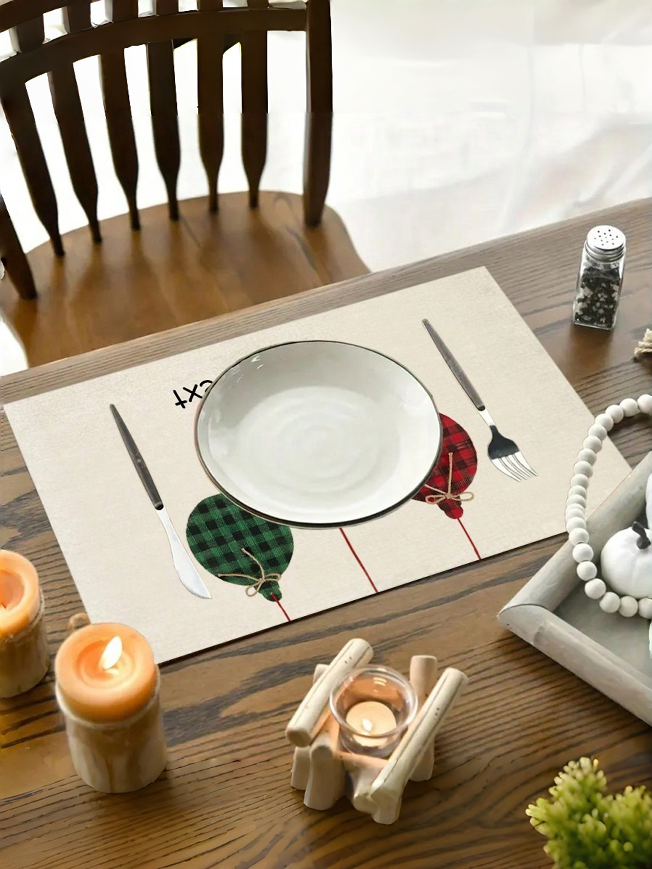 DIY Plaid Christmas Placemats